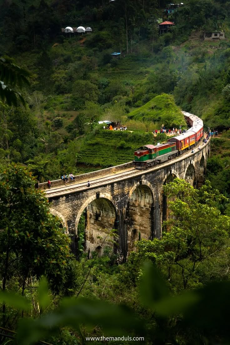 Nine Arches Bridge